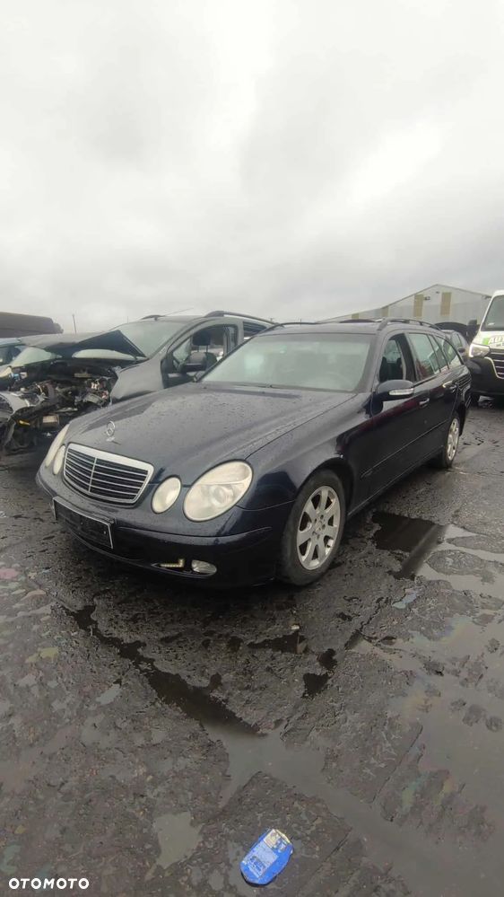 MERCEDES-BENZ KLASA E (S211) E 220 T CDI  2003 2.2 CDI 150 KM OM 646.961 C359 - 2