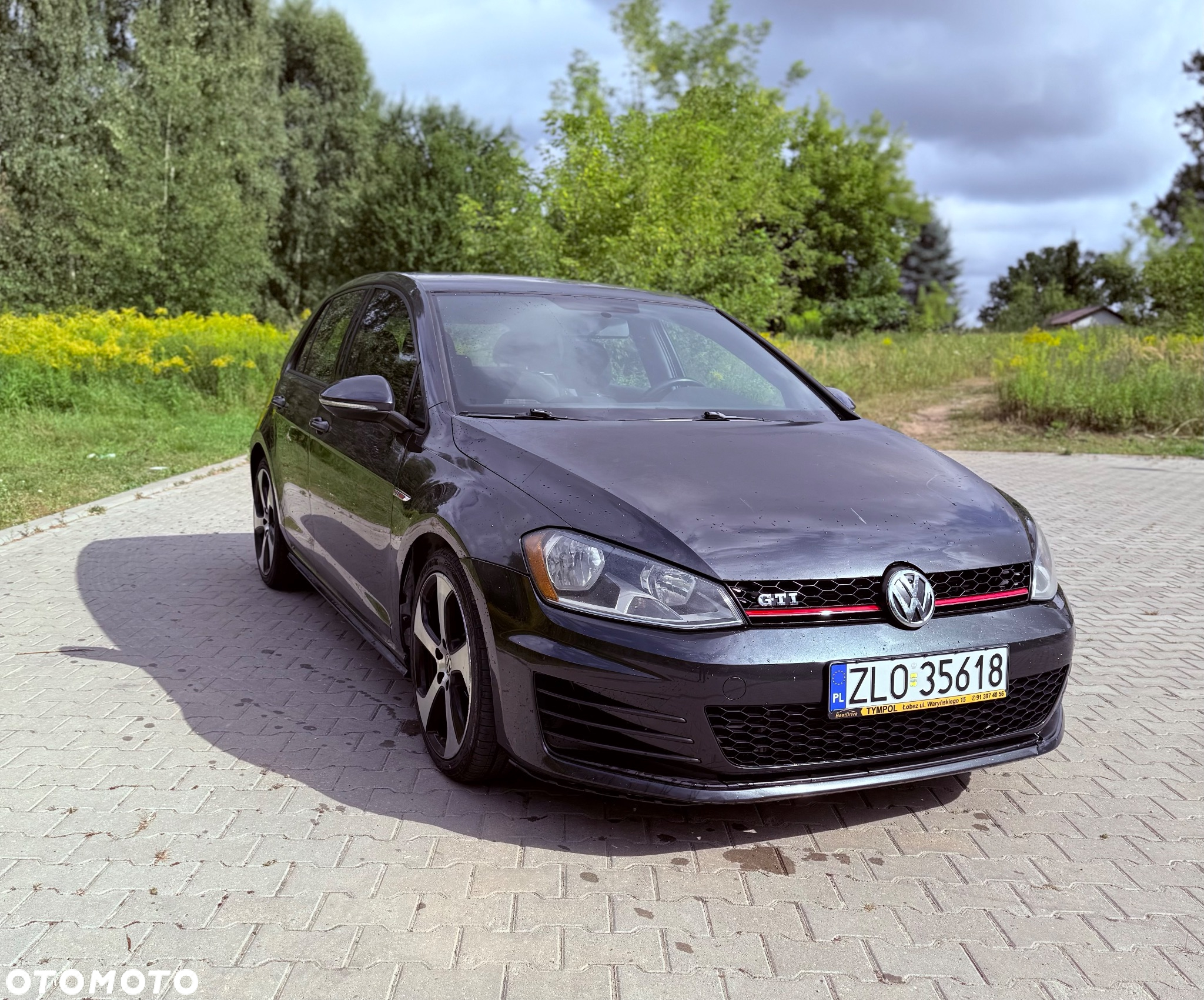 Volkswagen Golf GTI (BlueMotion Technology) DSG - 2
