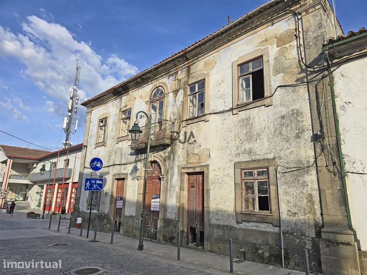 Edifício para Recuperar no Centro de Penalva do Castelo - Grande imagem: 2/4