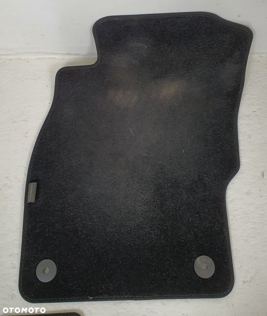 DYWANIKI WYCIERACZKI OPEL ADAM 13377738 KOMPLET - 5