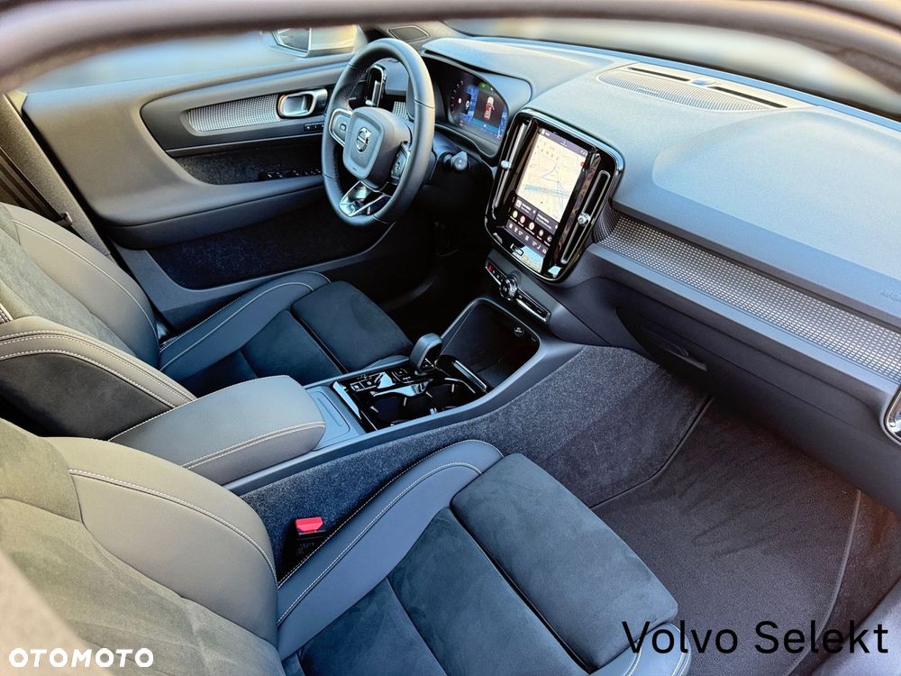 Volvo XC 40 - 28