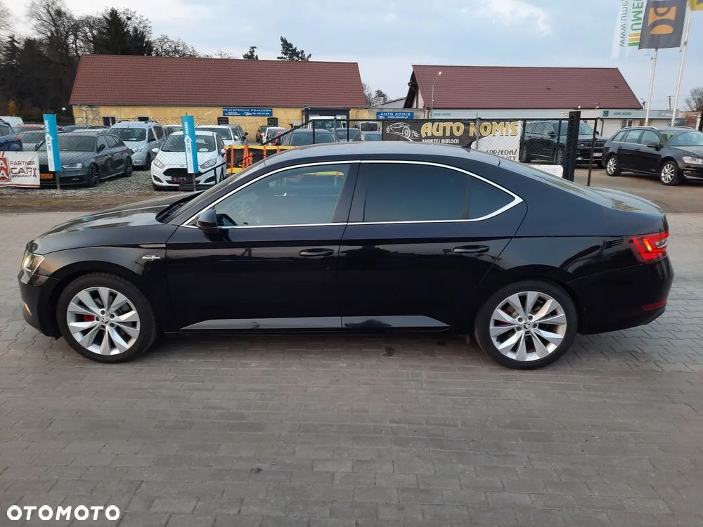 Skoda Superb 1.5 TSI L&K - 9