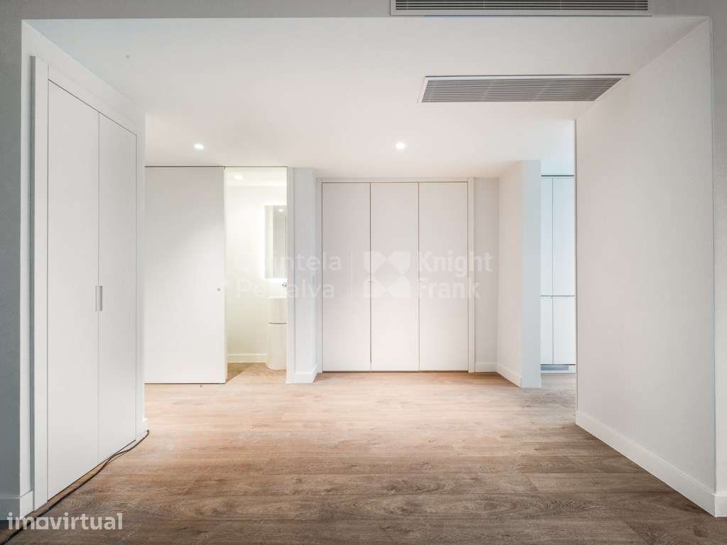 Apartamento T3+1 com terraço e garagem em Oeiras - Grande imagem: 4/25