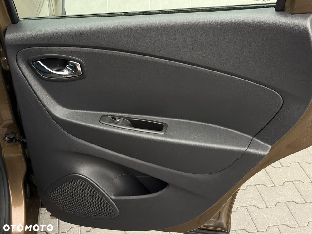 Renault Captur - 24