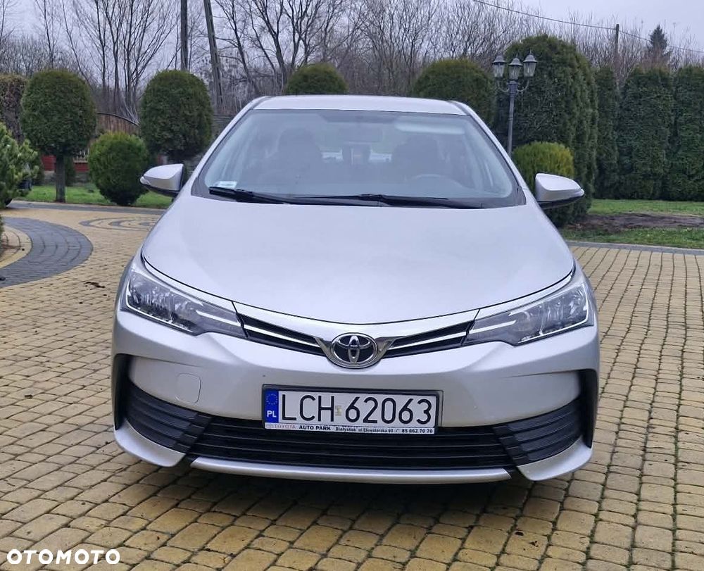 Toyota Corolla 1.33 Comfort - 3