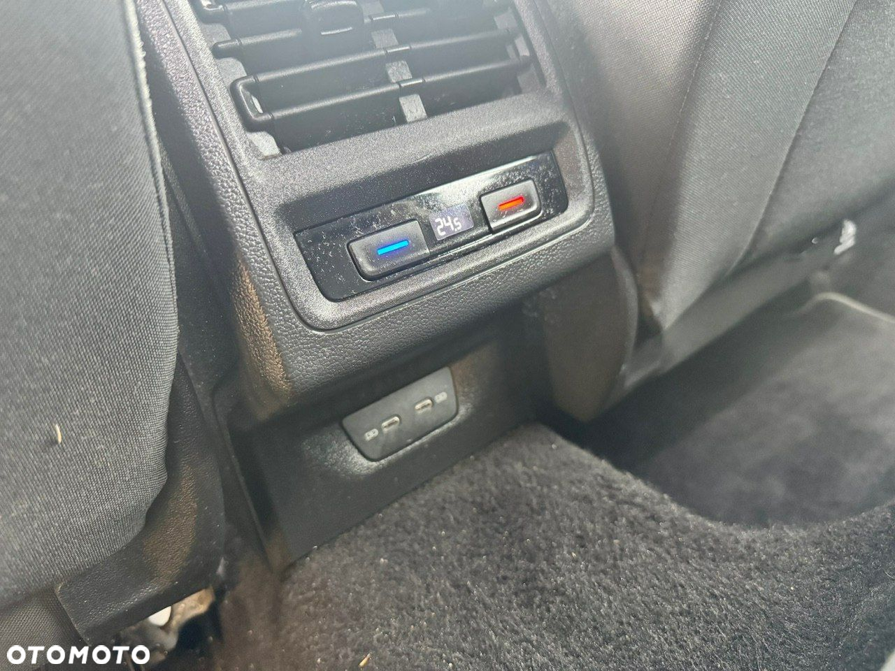 Volkswagen Golf 2.0 TDI SCR - 18