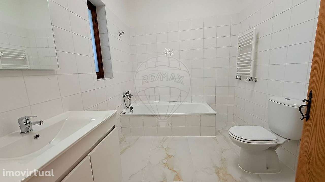 Moradia T3 para venda - Grande imagem: 2/11