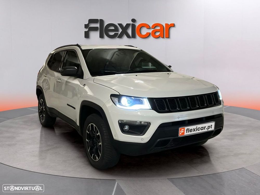 Jeep Compass - 1