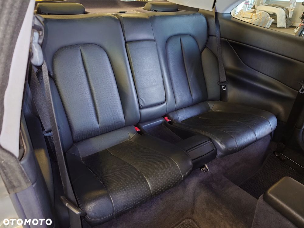 Mercedes-Benz CLK - 7