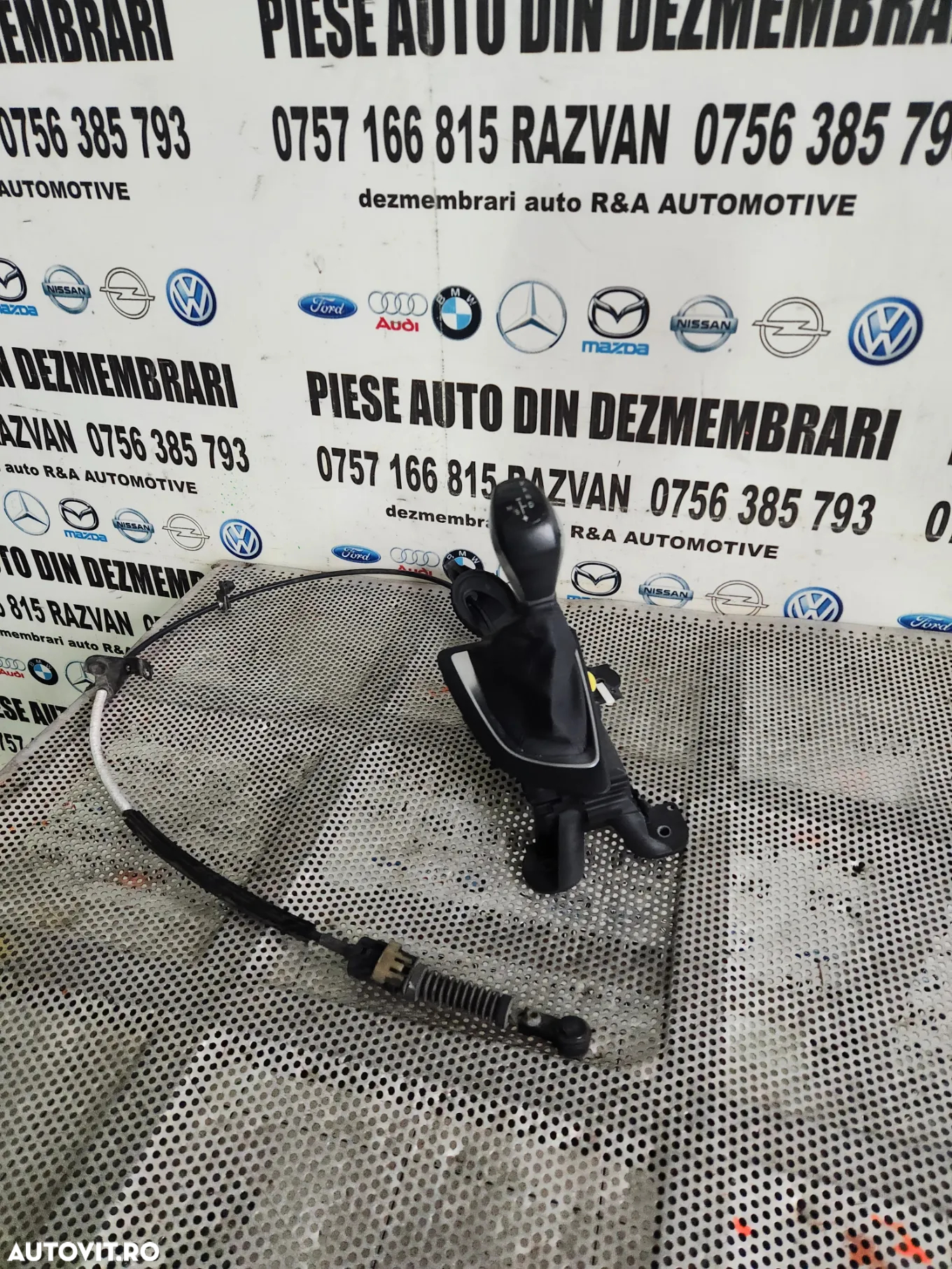 Timonerie Joystick Cutie Automata Bmw Seria 2 F45 F46 Volan Stanga Cod  Cutie GA8F22AW - 3