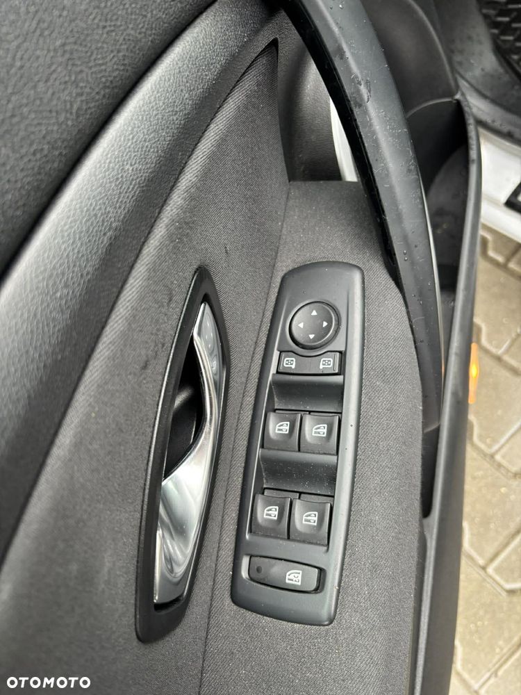 Renault Megane 1.6 16V 110 Authentique - 13