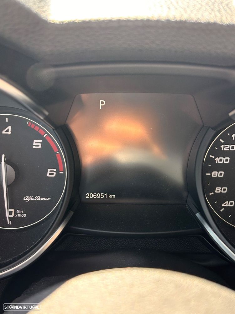 Alfa Romeo Stelvio 2.2 D Super AT8 - 10