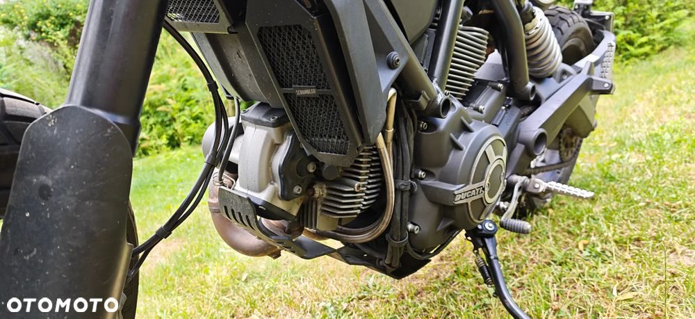 Ducati Scrambler - 14
