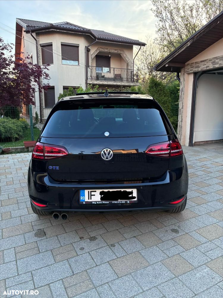 Volkswagen Golf - 3