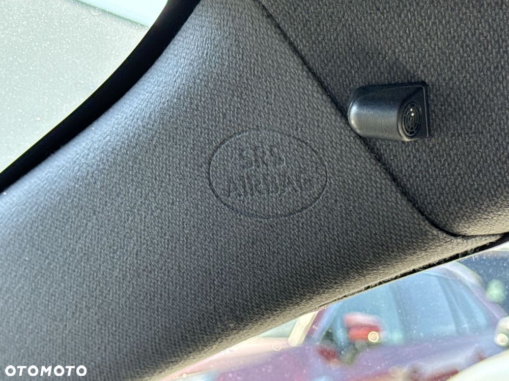 Toyota Corolla 1.8 Hybrid Comfort - 19