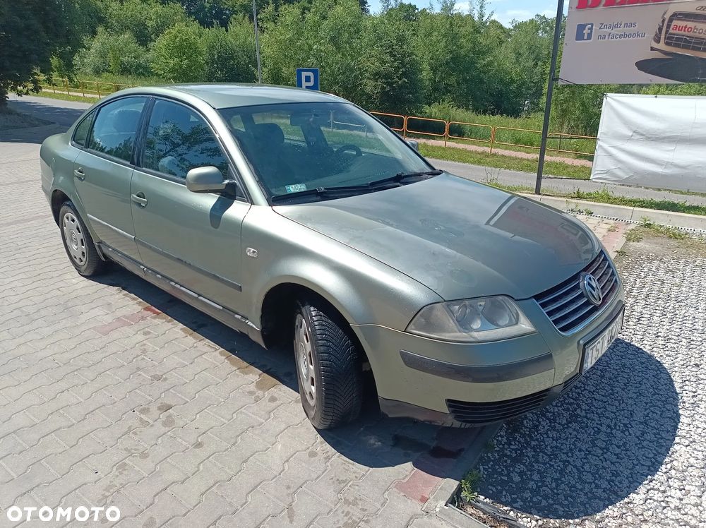 Volkswagen Passat - 2