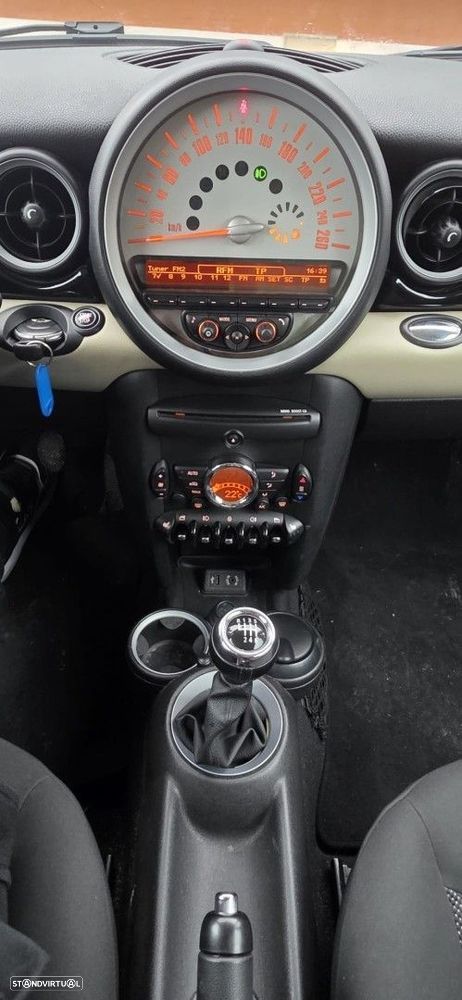 MINI 3 Portas Cooper D 50 Camden - 7
