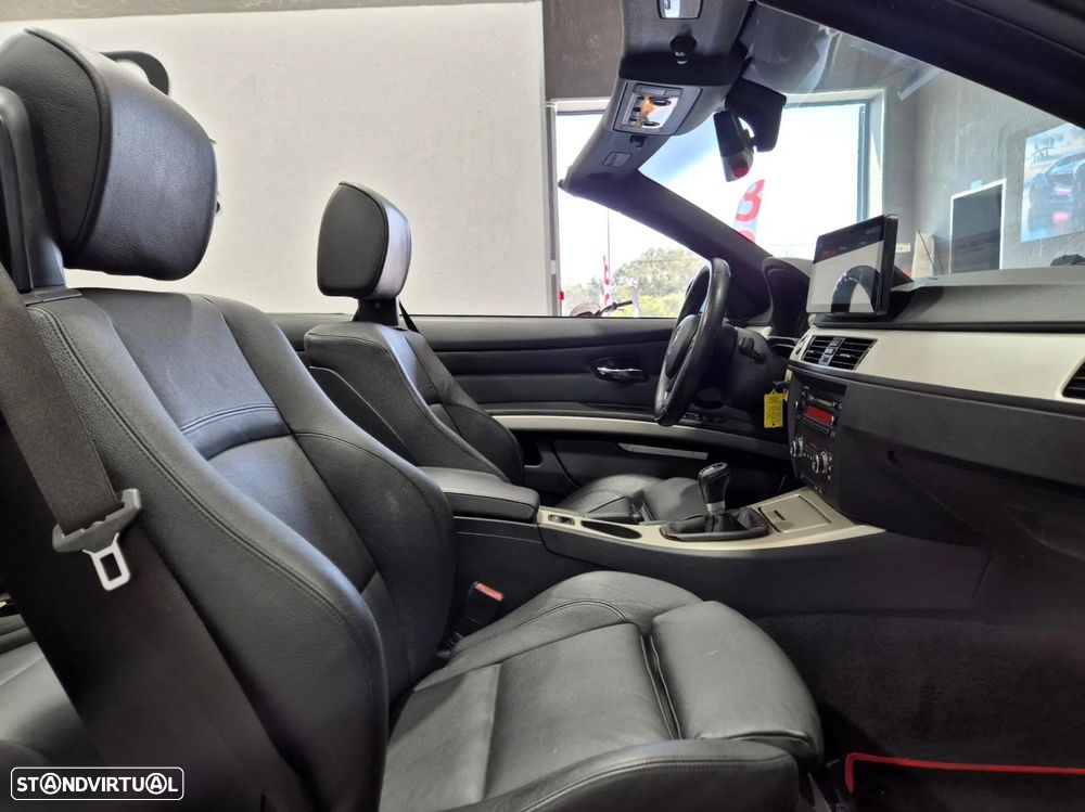 BMW 320 i Cabrio - 18