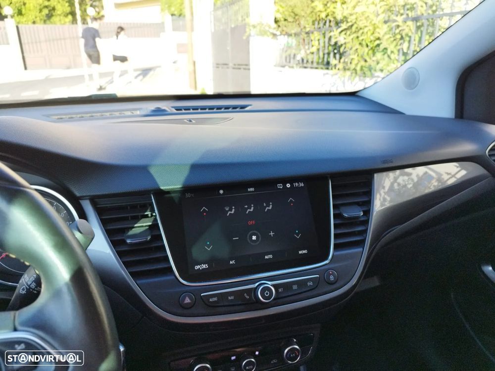 Opel Crossland X 1.2 T Innovation - 3