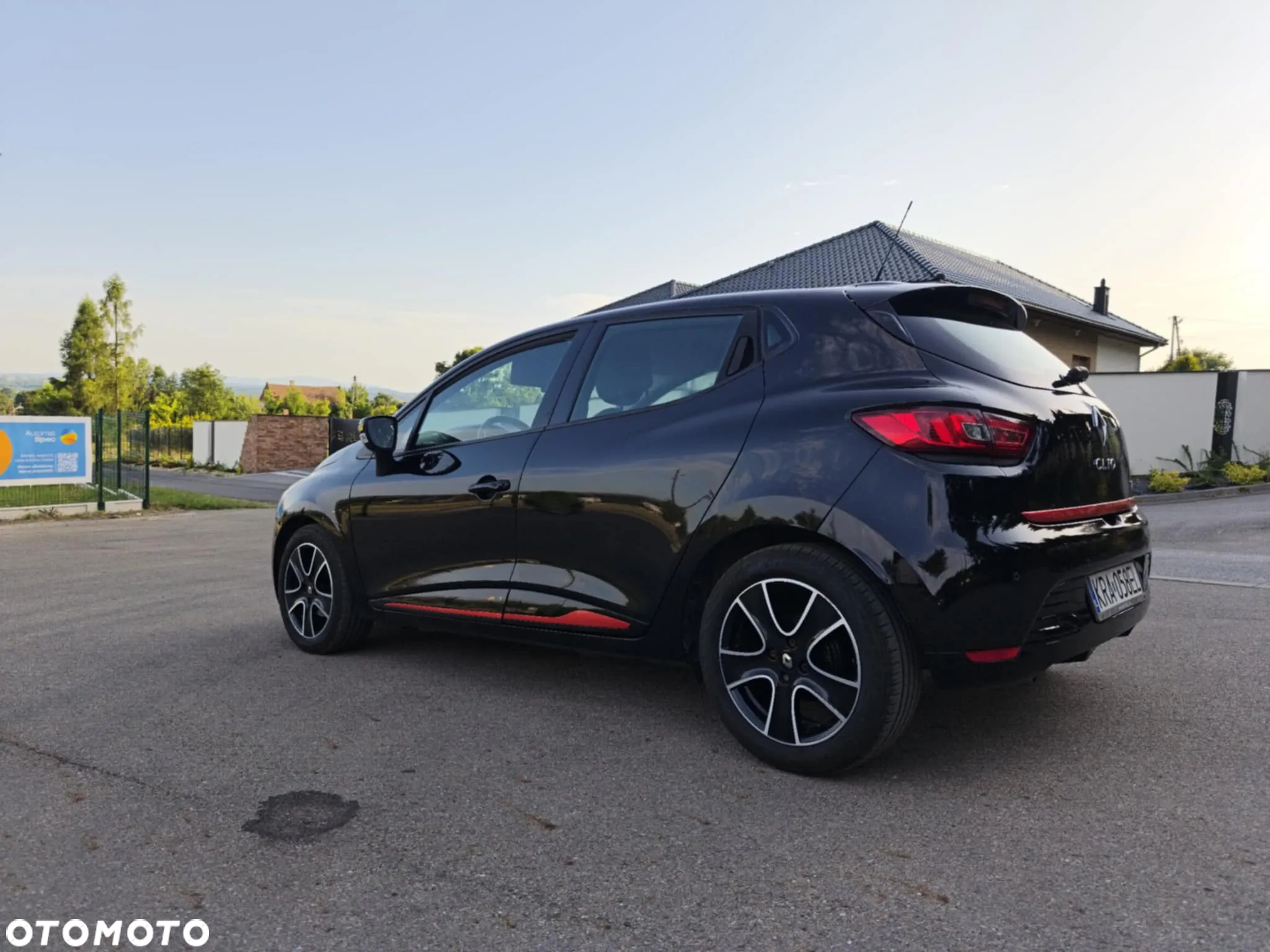 Renault Clio Grandtour (Energy) TCe 90 Start & Stop LIMITED - 2