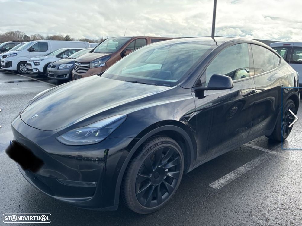 Tesla Model Y Long Range RWD - 8