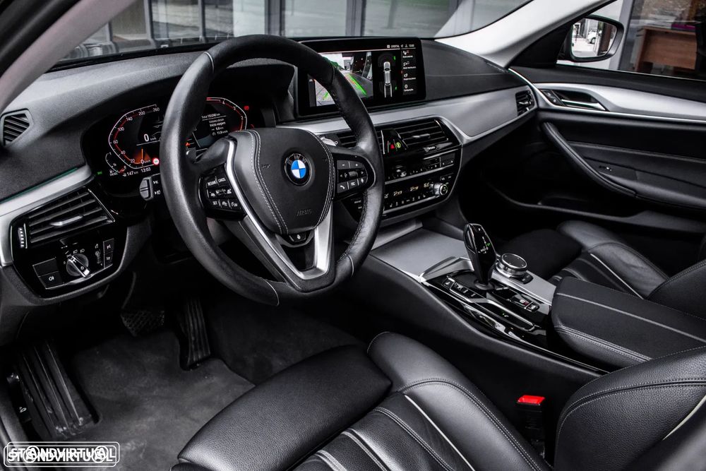 BMW 520 d Line Luxury Auto - 27