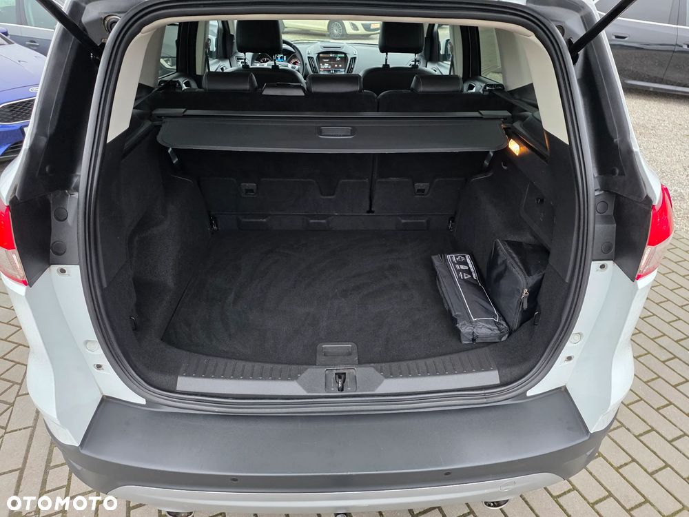 Ford Kuga 2.0 TDCi 4x2 Titanium - 32