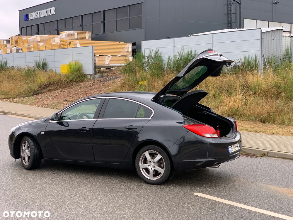 Opel Insignia 2.0 BiTurbo CDTI Edition - 9
