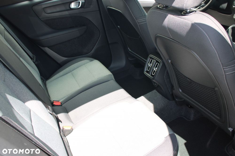 Volvo XC 40 - 13