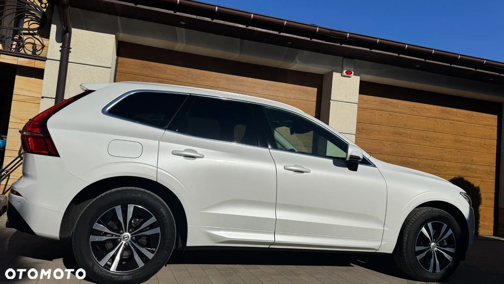 Volvo XC 60 D4 Momentum Pro - 12