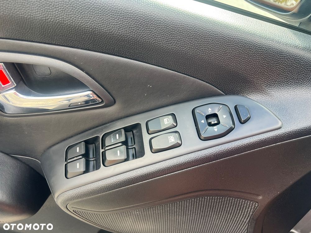 Hyundai ix35 1.7 CRDi 2WD blue Finale - 20