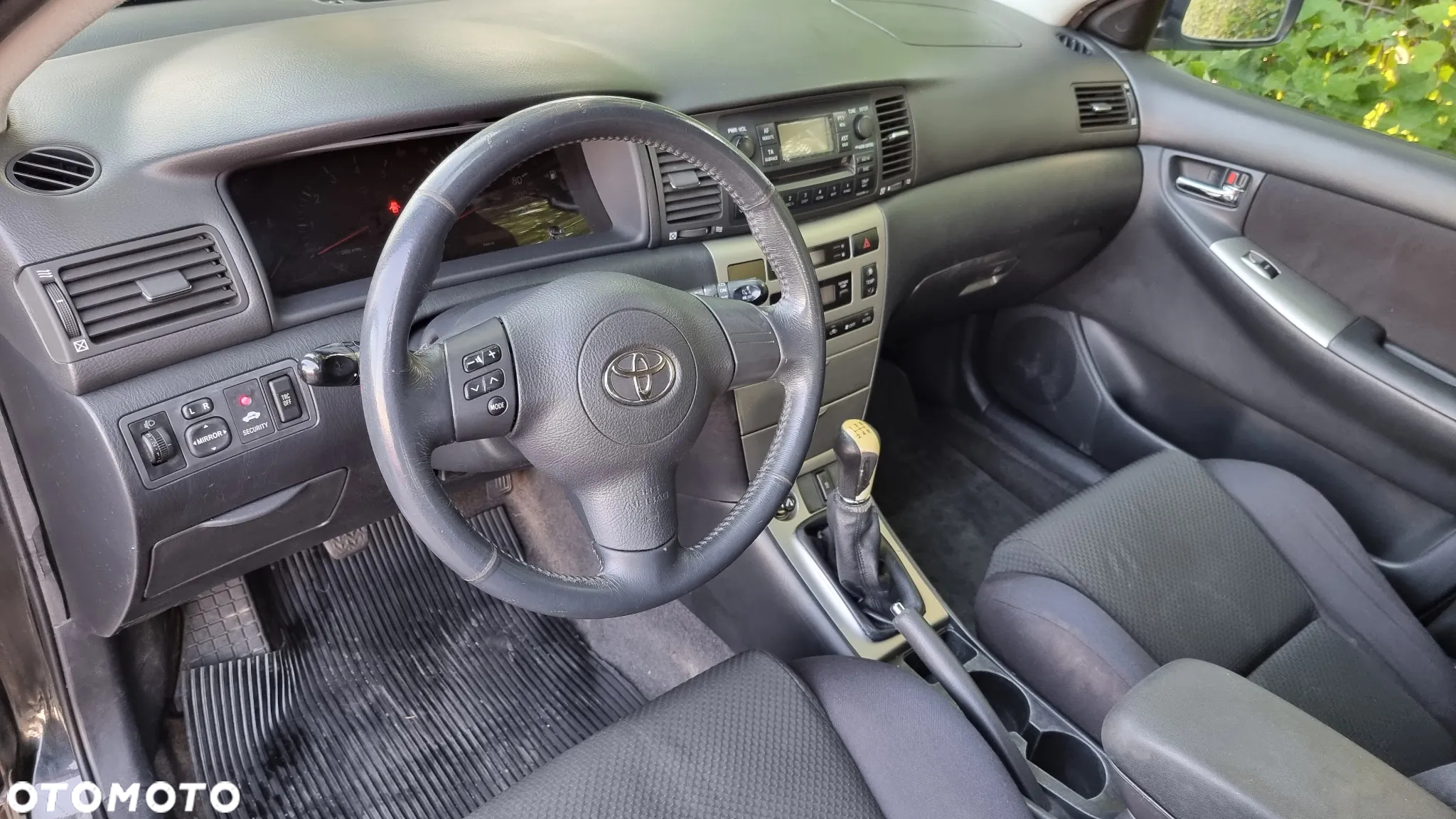 Toyota Corolla 1.4 D-4D Sol - 9