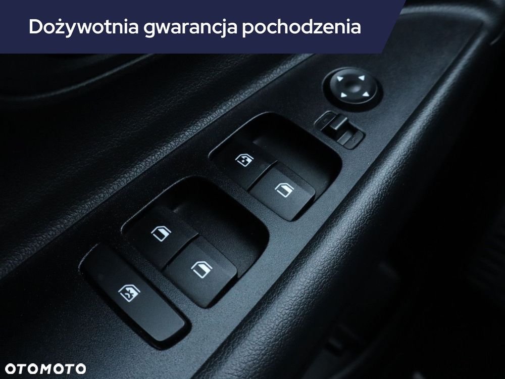 Hyundai i20 - 17