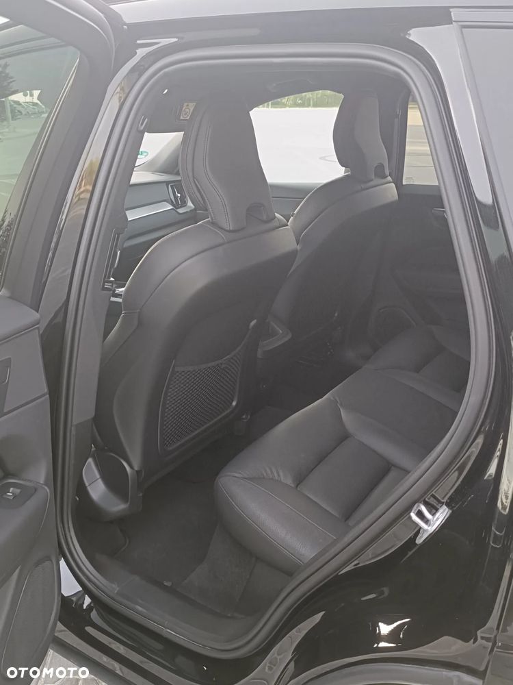 Volvo XC 60 B4 D AWD Geartronic RDesign - 11