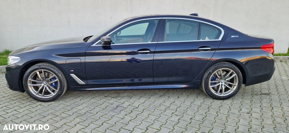 BMW Seria 5 530e xDrive AT PHEV - 13