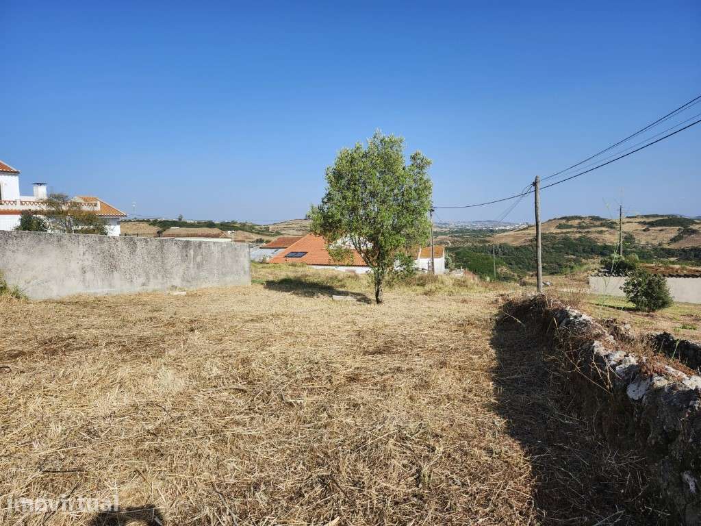 Terreno Urbanizável - 700 m² - Alcareia, Sobral de Monte Agraço - Grande imagem: 2/9
