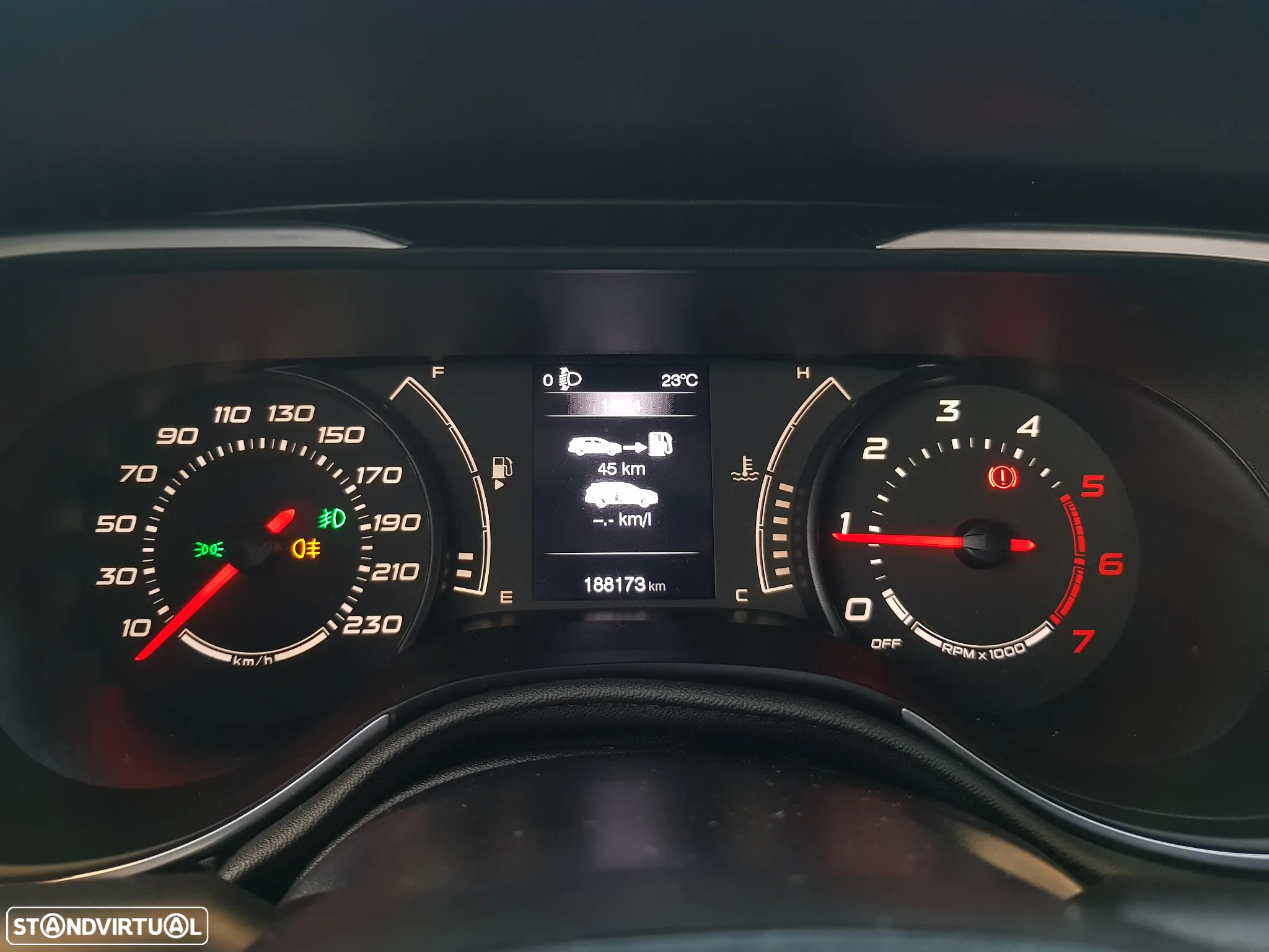 Fiat Tipo Station Wagon 1.6 M-Jet Lounge Tech J17 - 23