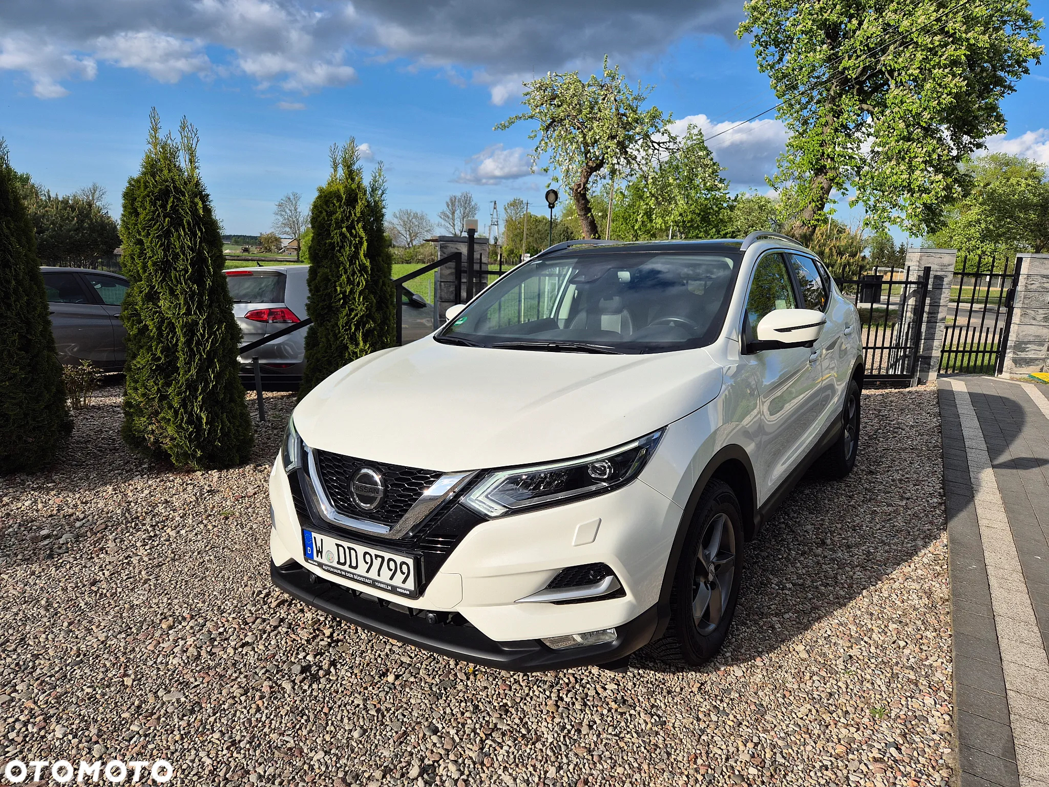 Nissan Qashqai 1.3 DIG-T Tekna+ - 4