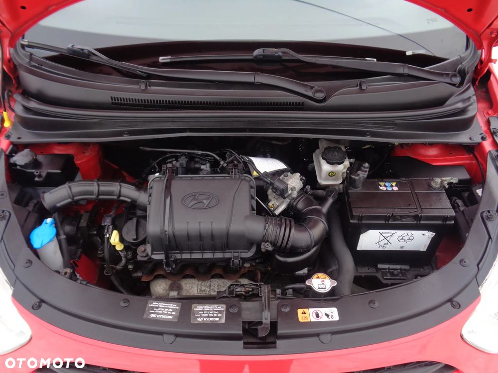 Hyundai i10 1.1 Premium - 8