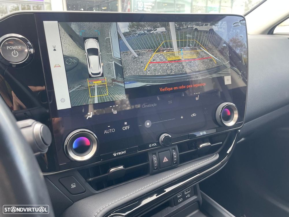 Lexus NX 350h Executive Plus - 25
