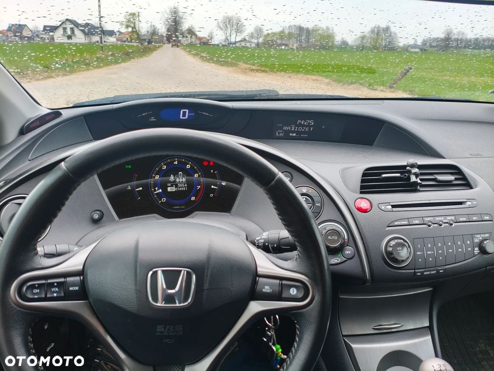 Honda Civic 1.8 TypeS - 11