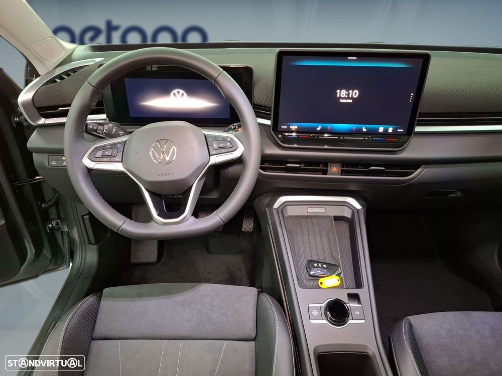 VW T-Roc 1.5 eTSI Style DSG - 13