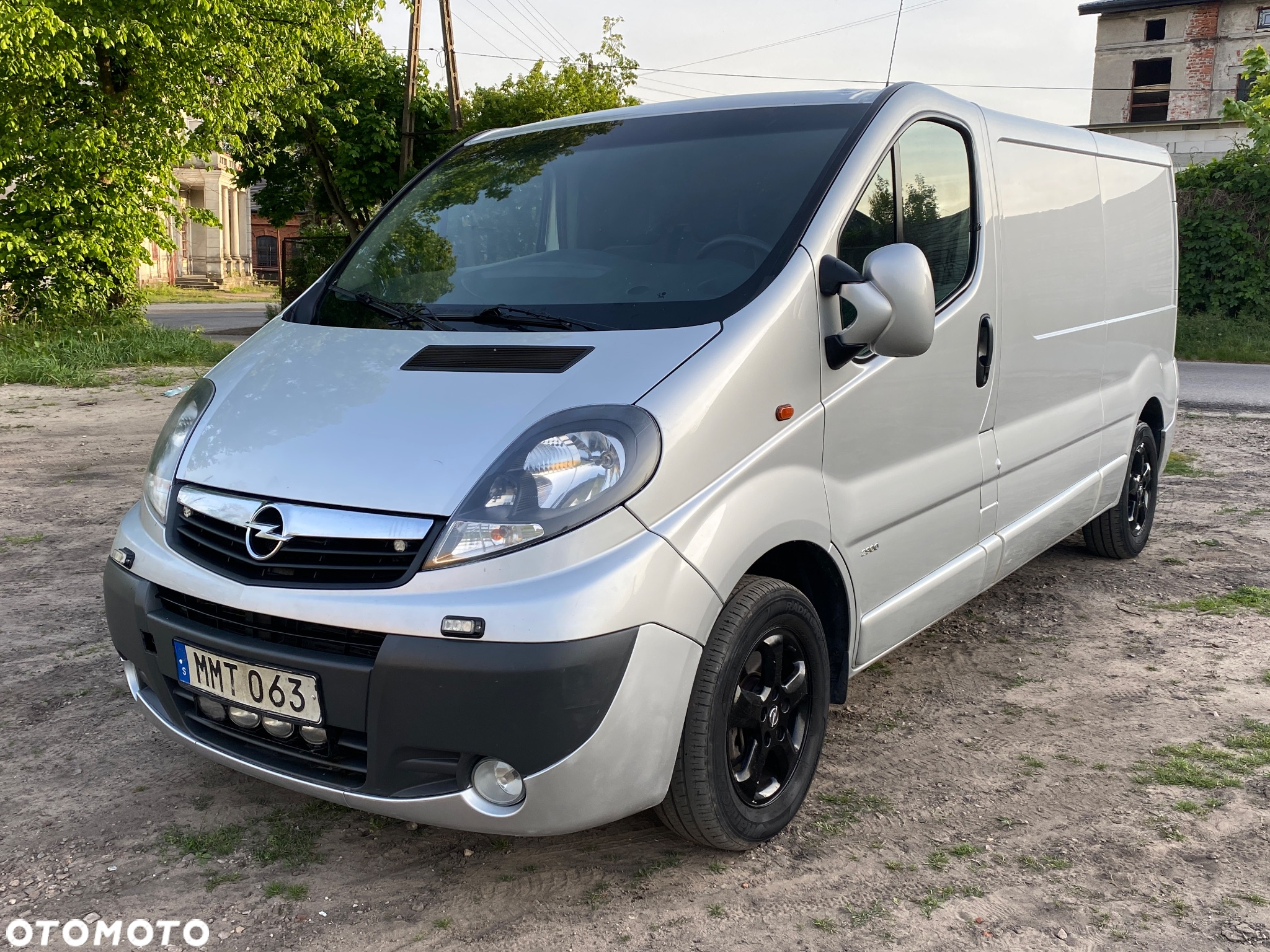 Opel VIVARO - 9