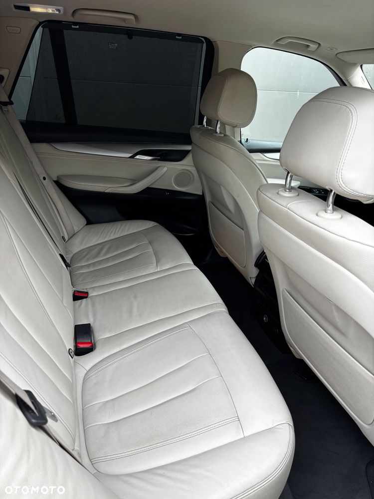 BMW X5 xDrive25d - 9
