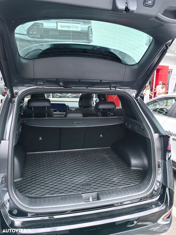 Kia Sportage 1.6 T-GDI HEV 6AT 4x2 GT Line - 18