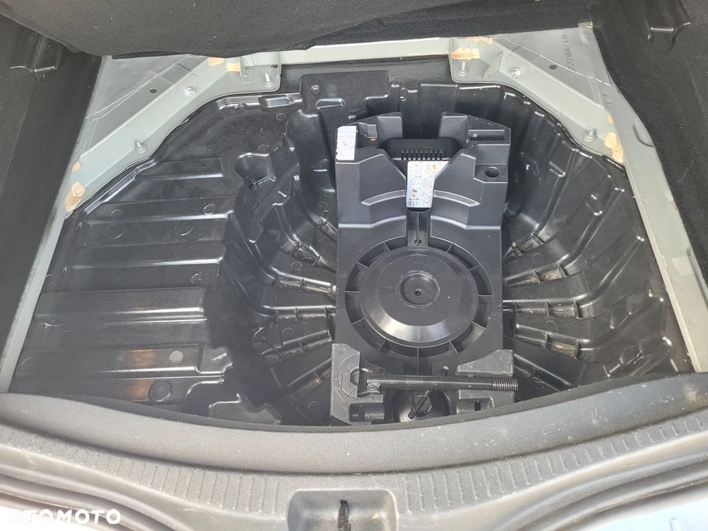 Renault Scenic 1.3 TCe Energy Zen EDC - 22