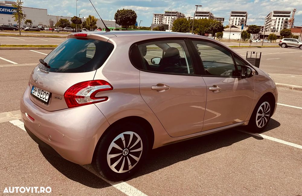 Peugeot 208 1.2 VTi Active - 6