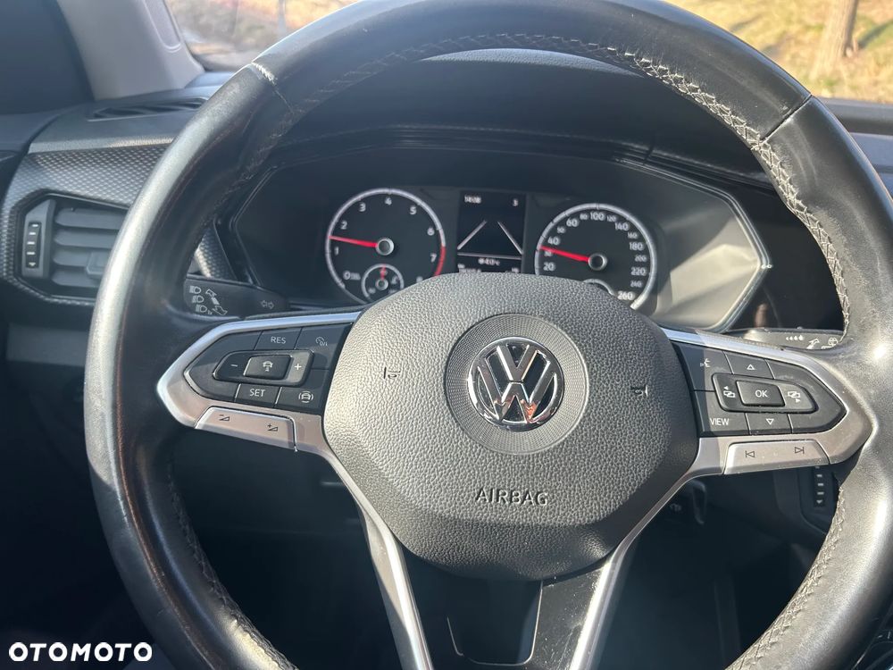 Volkswagen T-Cross - 9