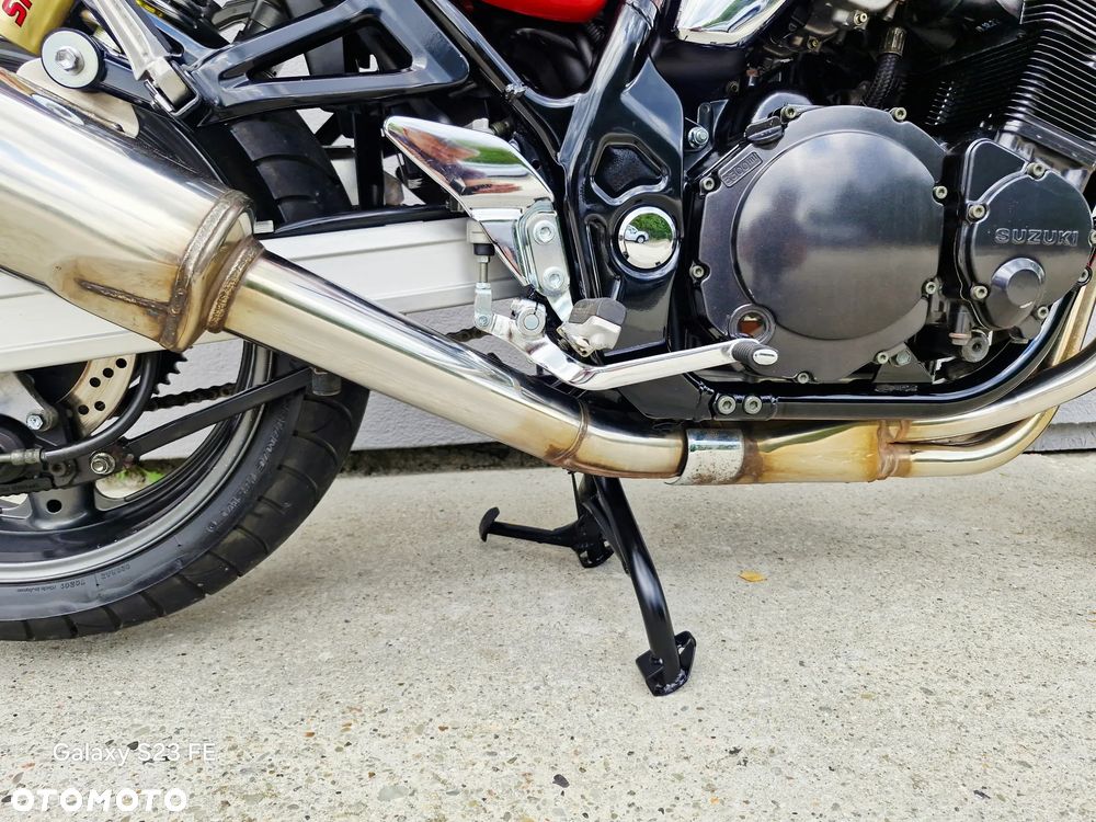 Suzuki GSX - 29