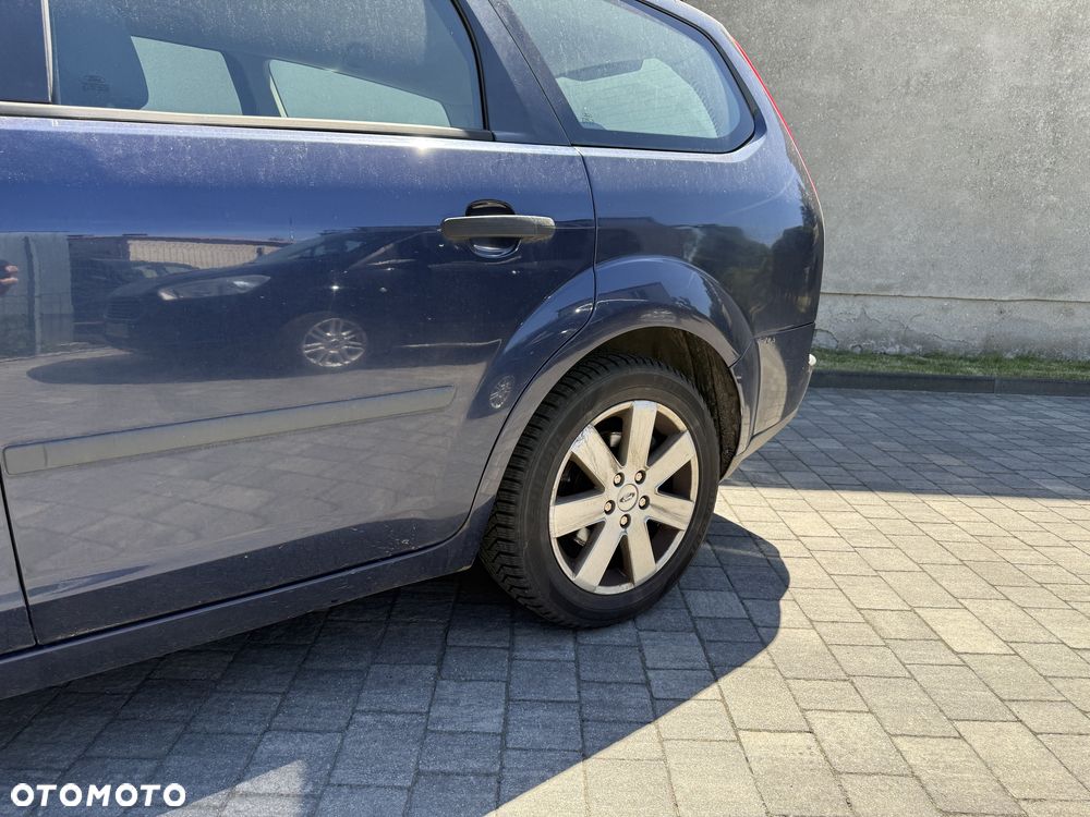 Ford Focus - 4